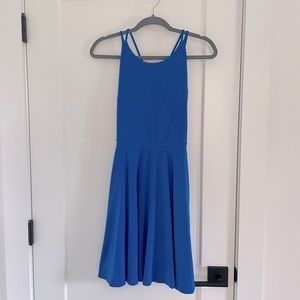 Susana Monaco: blue strappy dress